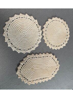 Handmade Crochet Lace Hot Pads Plates Set of 3 Beige Cotton